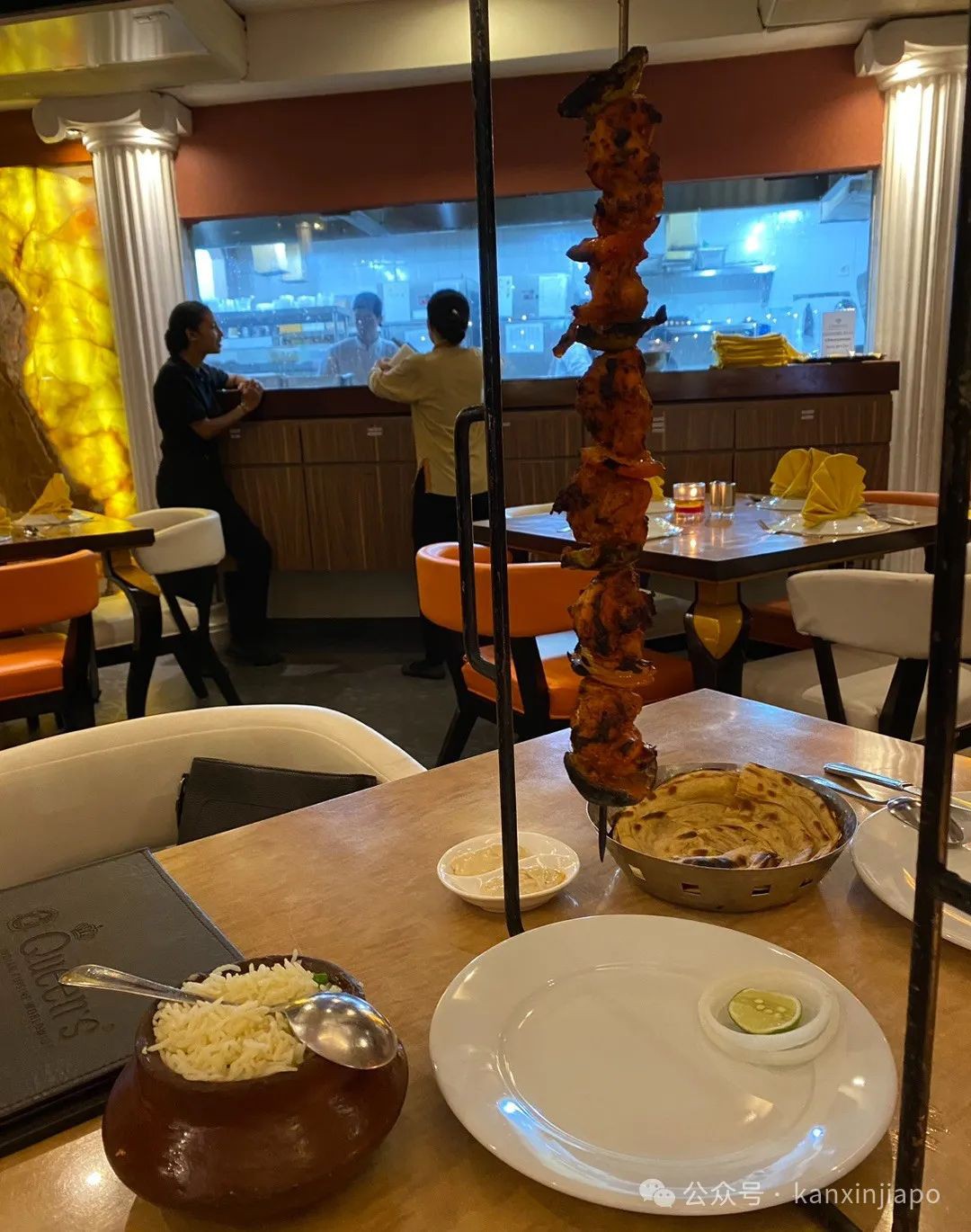 从新加坡去峇厘岛，订酒店、落地签、买手机卡等琐事真不少