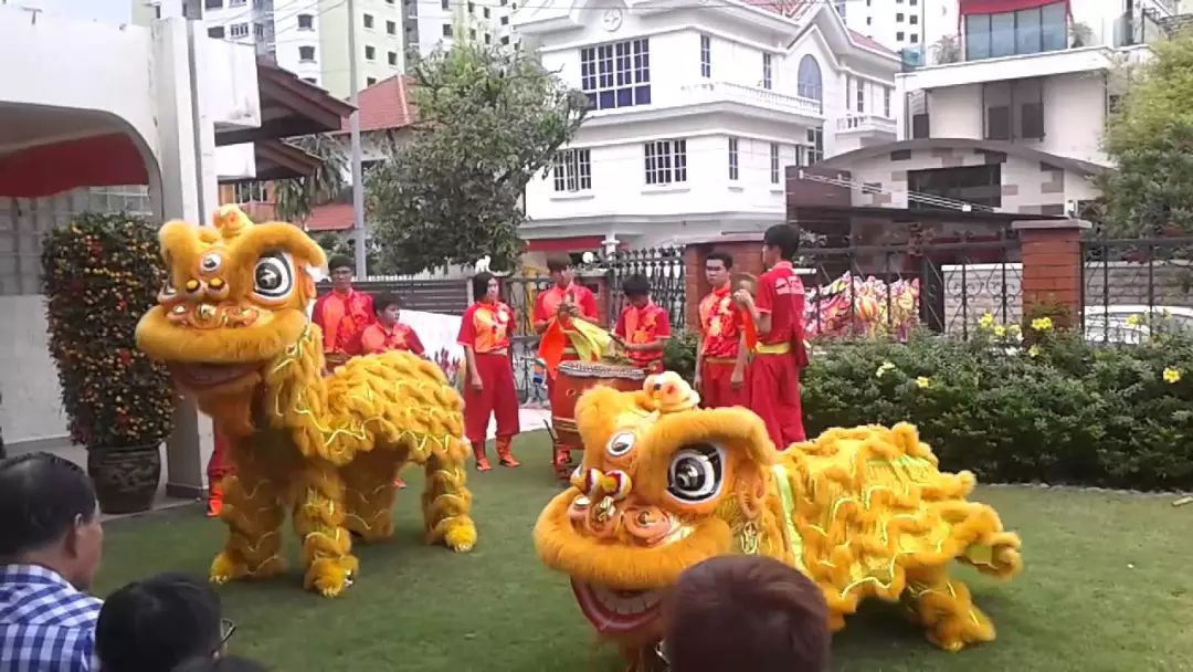 在新加坡过年，原来和中国有这么多不同