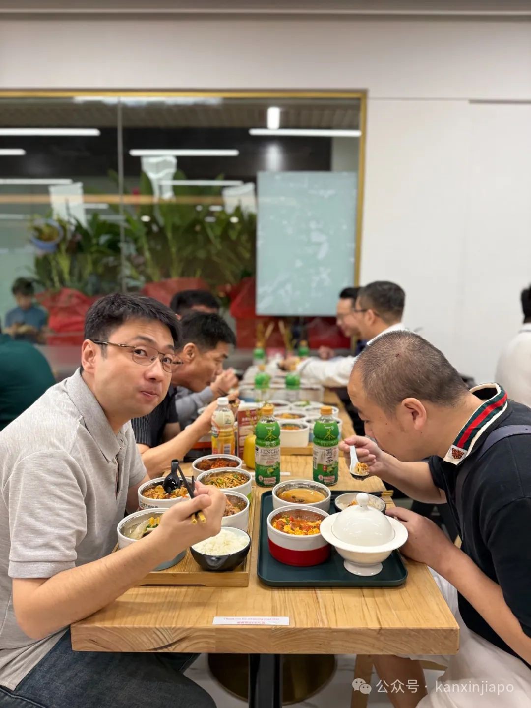 上班族和学生党的“食堂”开业:精致小碗菜,道道都下饭!