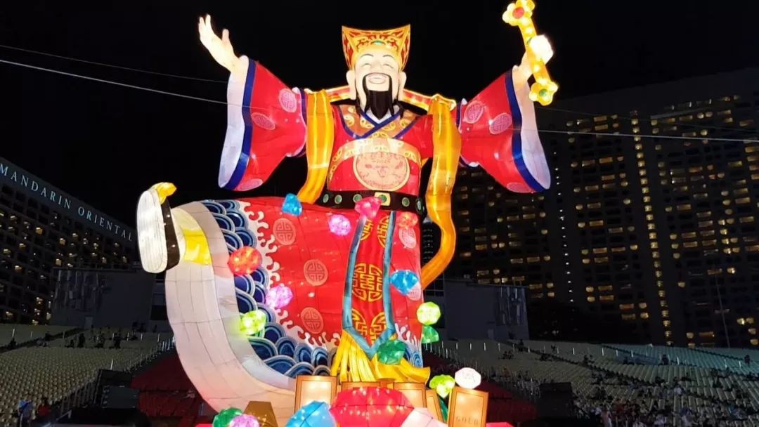 在新加坡过年，原来和中国有这么多不同