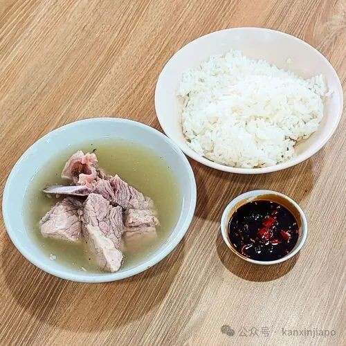 2新元坐地铁,吃米其林美食...一个人也能玩转新加坡