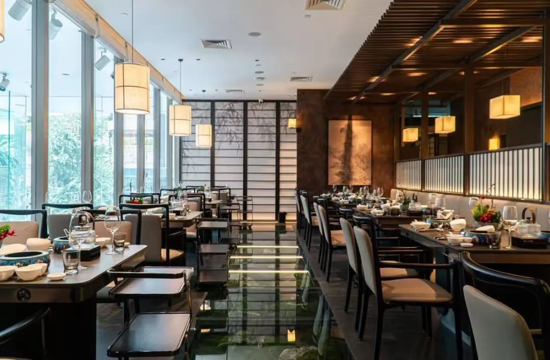 情人节餐厅推荐:新加坡最浪漫的美食约会地,西餐、日料、泰餐一网打尽!