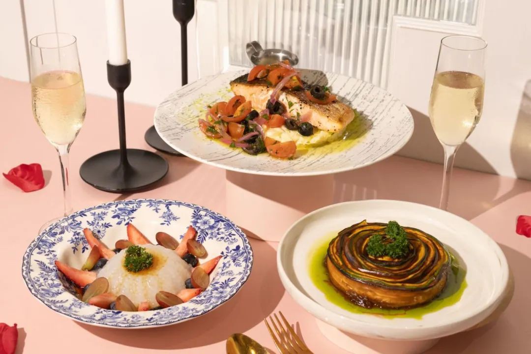 情人节餐厅推荐:新加坡最浪漫的美食约会地,西餐、日料、泰餐一网打尽!