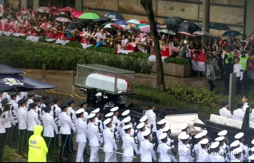 李光耀逝世十周年!黄循财、李显龙发文缅怀,李显扬呼吁尊重遗愿拆除故居