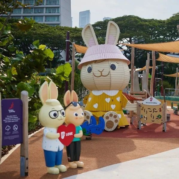 巨型萌兔、光影塔楼、宽敞秋千…滨海湾花园新开儿童乐园免费玩!