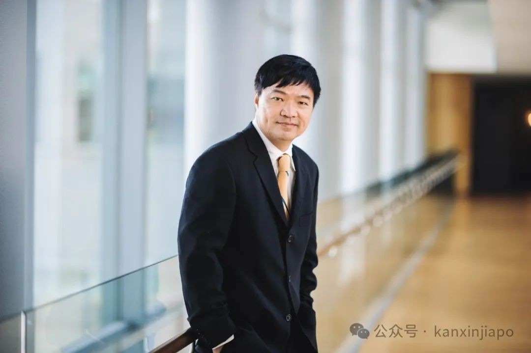 世界顶级专家、新加坡两院院士黄铭钧受聘中国TOP高校,关注大数据管理与分析处理系统!