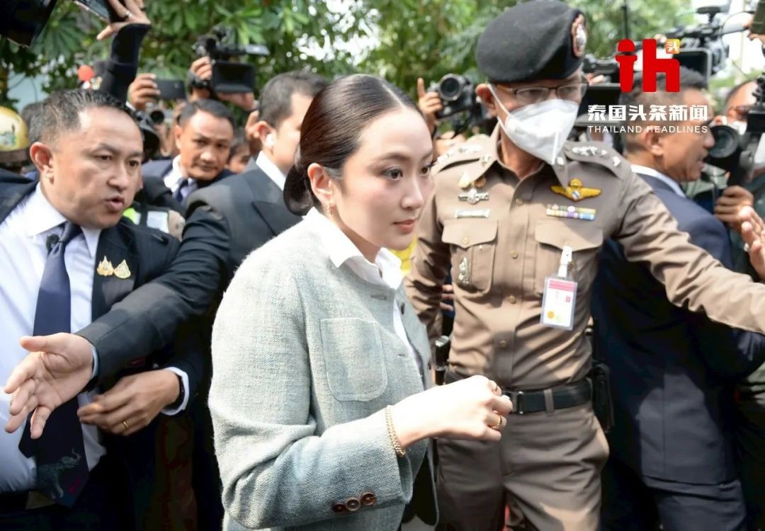 突发！佩通坦探访灾区，发生意外！