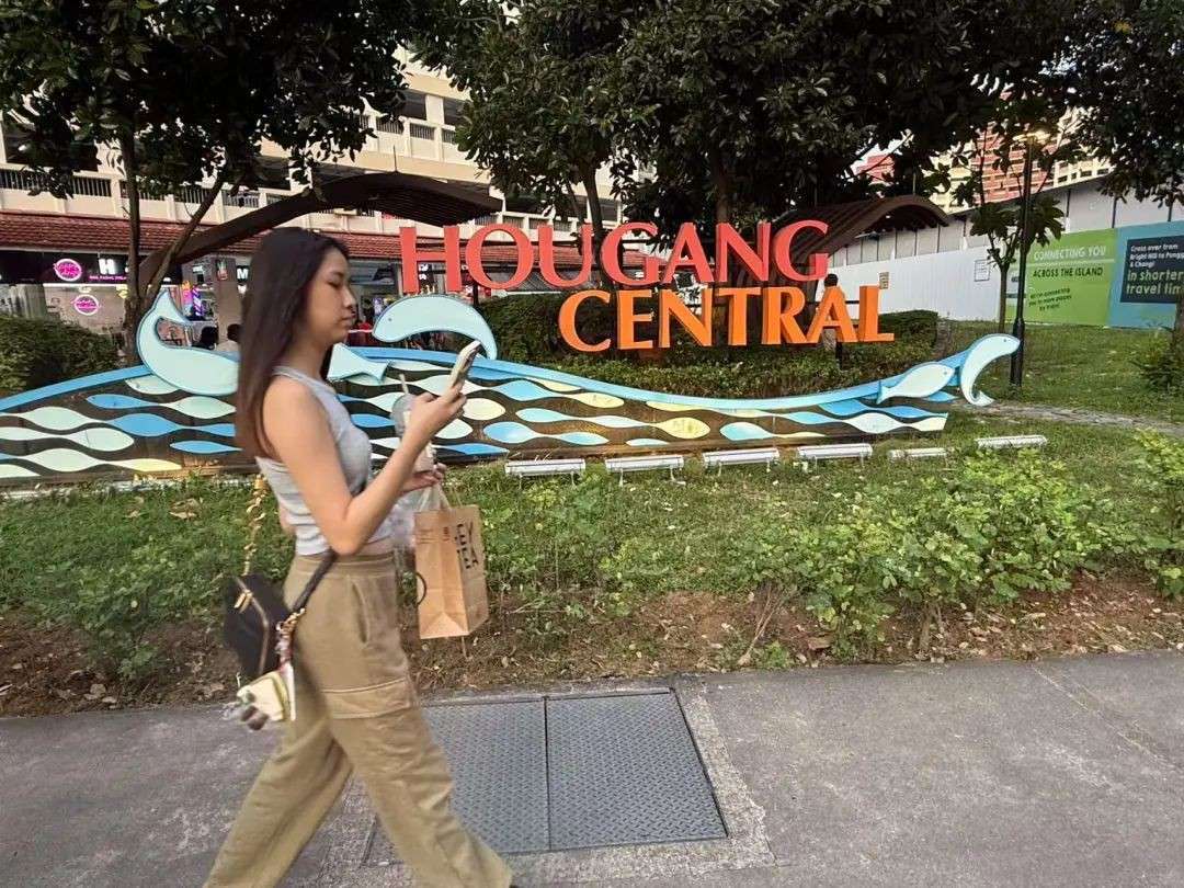 新加坡大选抽样计票:榜鹅选战,副总理颜金勇团队54%,应该是稳了