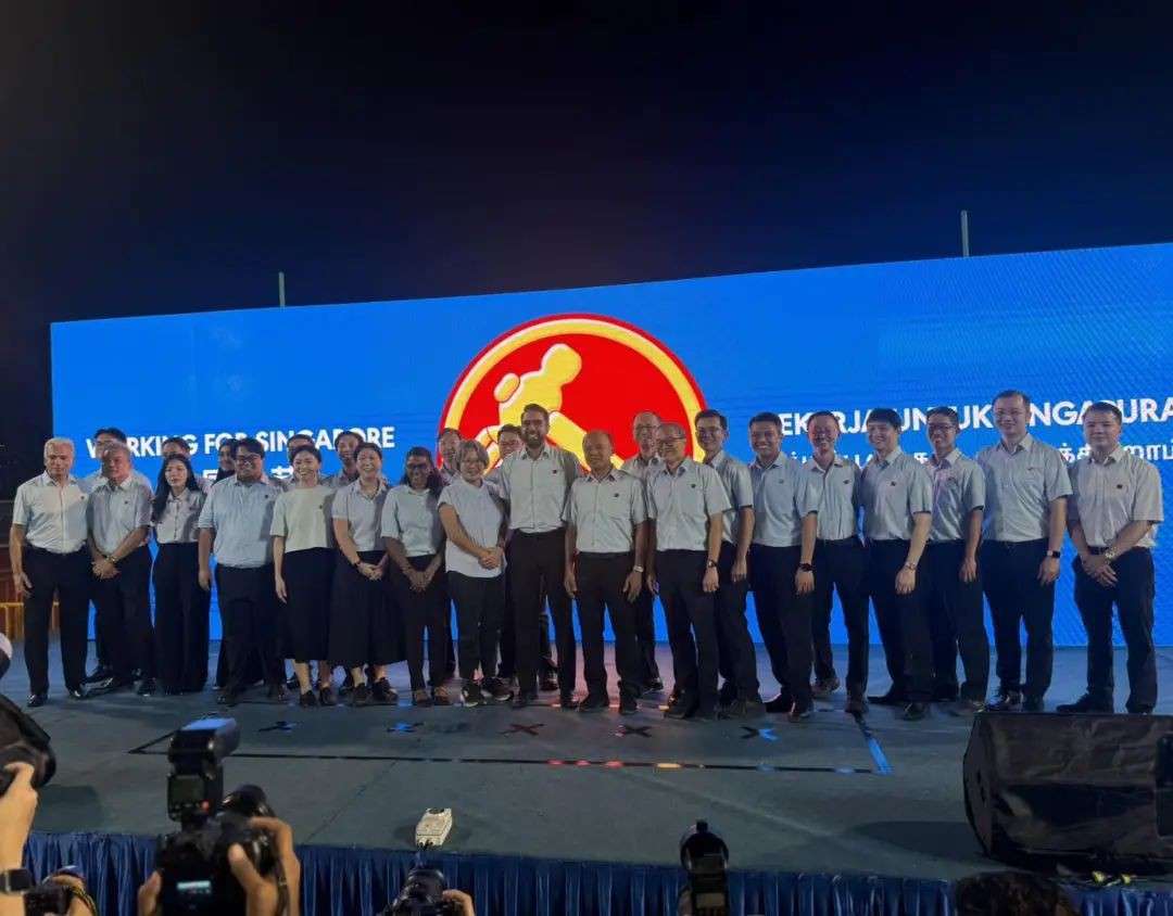 新加坡大选,执政党狂胜,有些人连裤衩都输掉了......