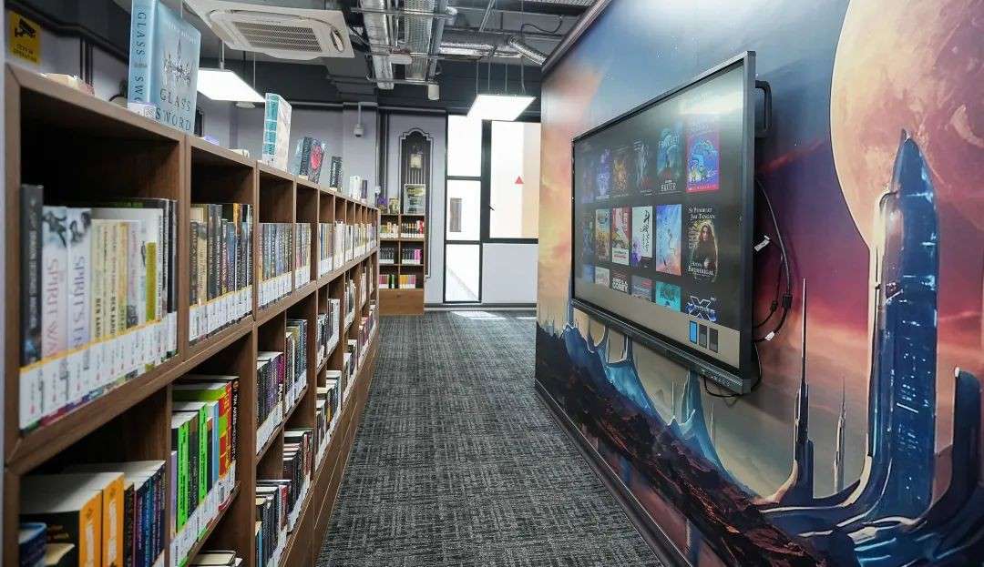 在图书馆打桌游、看漫画？新加坡这个快闪馆一次满足两种快乐