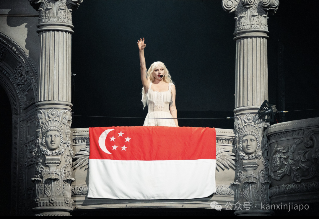 Lady Gaga 演唱会惊现明星观演团!任达华、萧亚轩、陈乔恩、梁咏琪同框追星!
