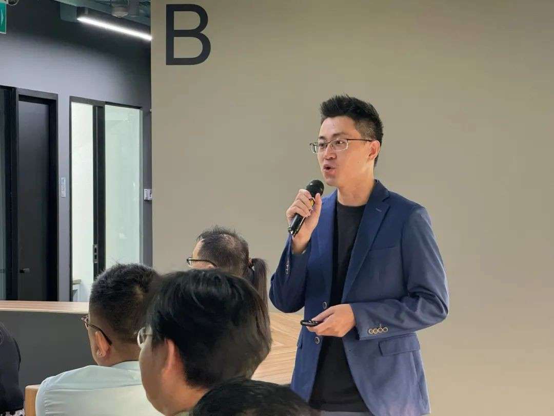 新加坡的AI圈子聚会长这样