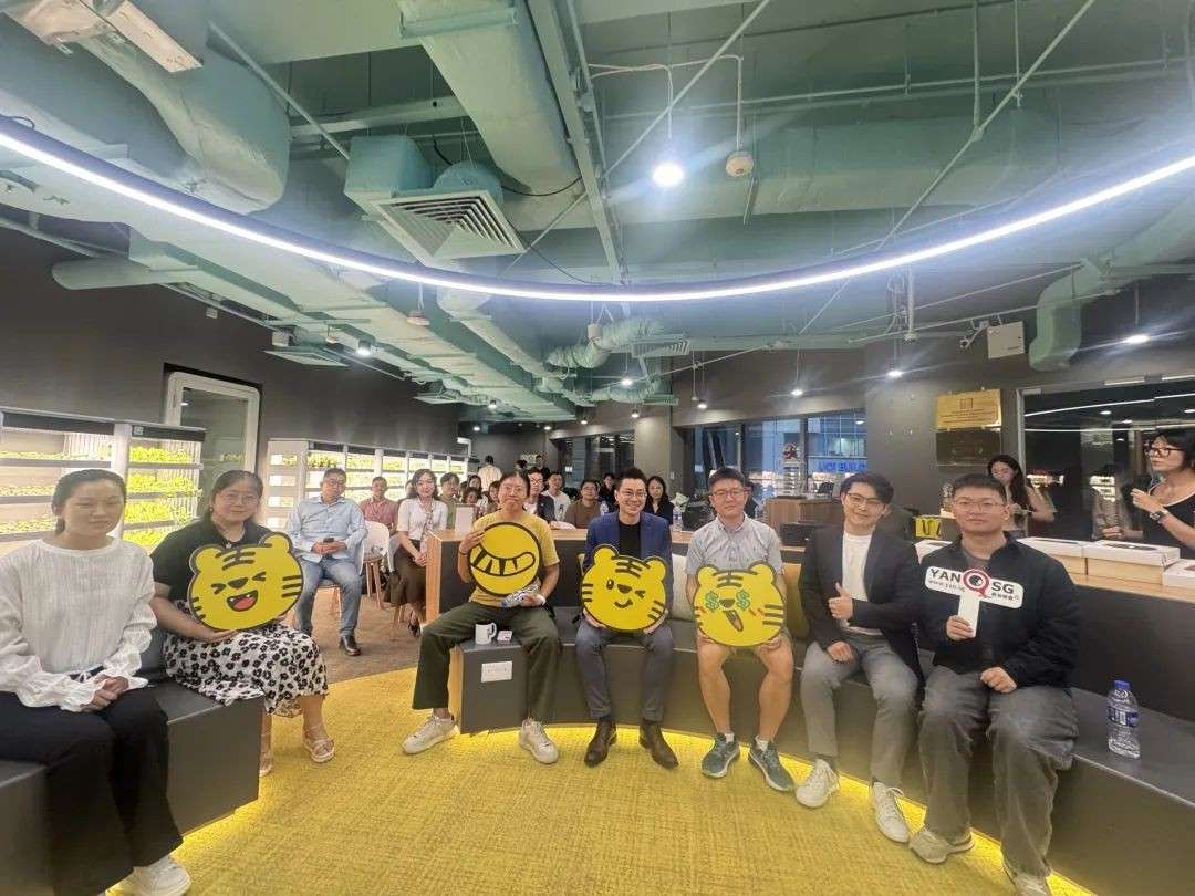 新加坡的AI圈子聚会长这样