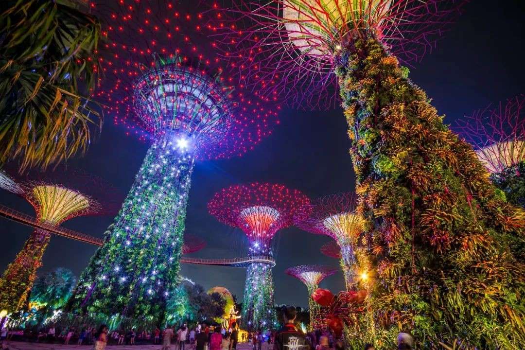 新加坡60周年国庆烟花秀,每周六都有!神仙机位码住