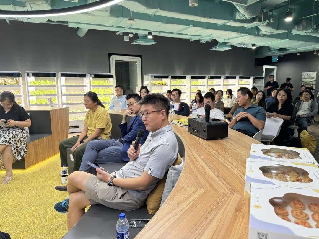 新加坡的AI圈子聚会长这样