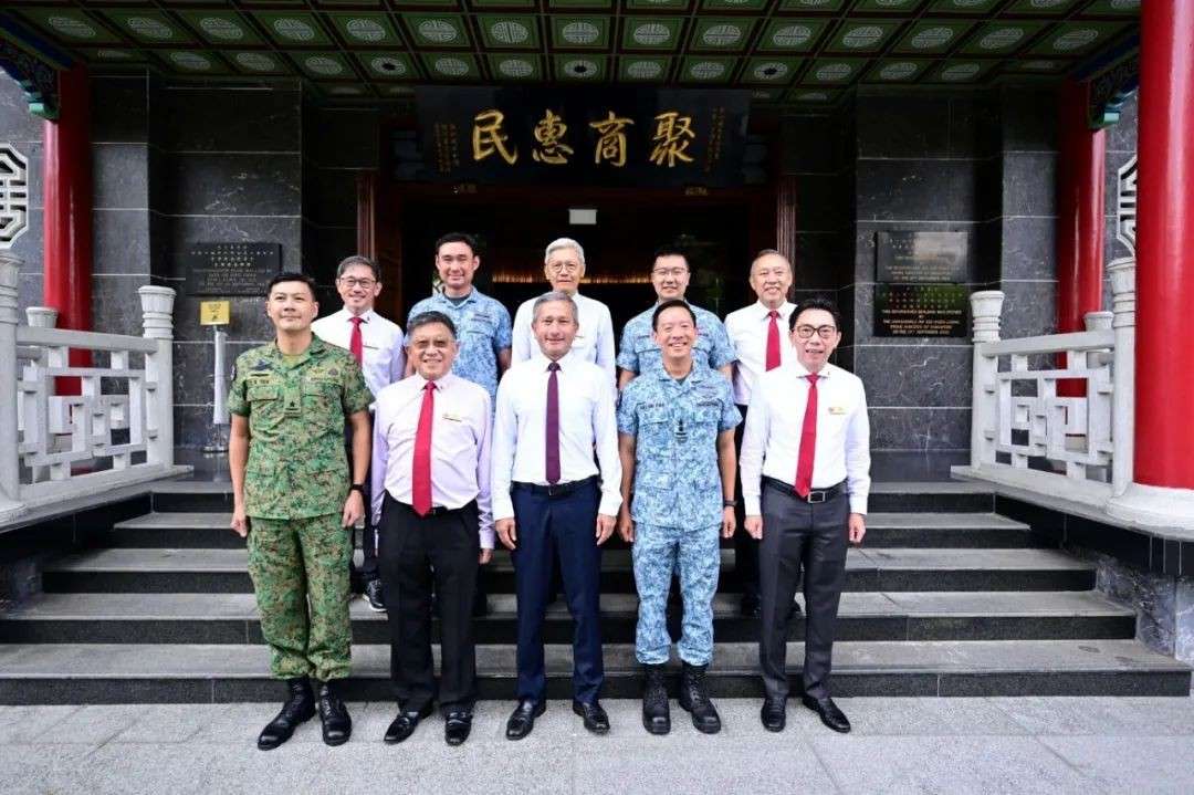 新加坡这么小,抵抗有什么用?挡得住吗?