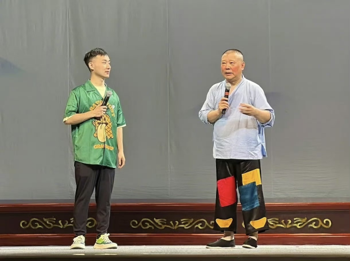 专访郭德纲：出国演出比国内好演，接下来德云社在新加坡要有大动作
