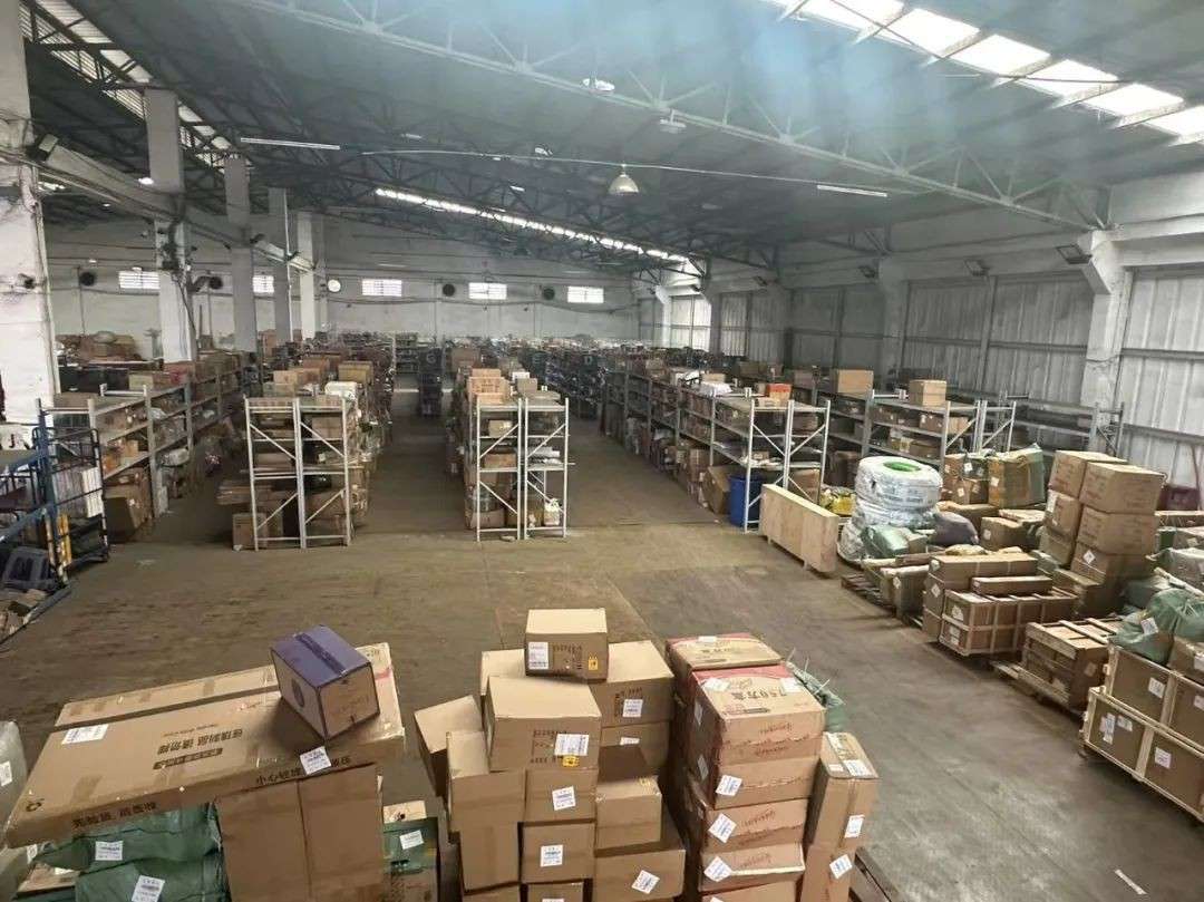 每天装柜！中国到新加坡大货物流推荐、海运¥328/立方、空运¥18/KG