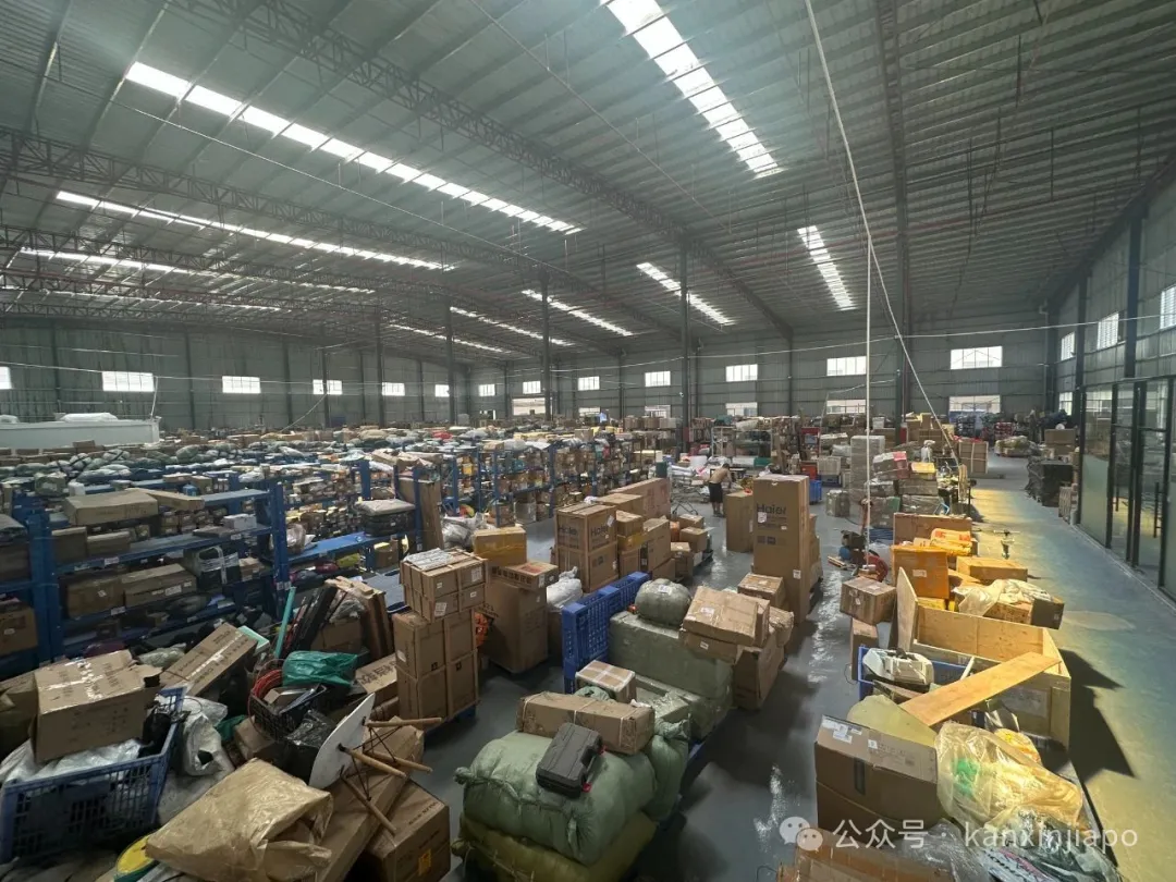 靠谱推荐-中国佛山回新加坡物流降价啦！海运¥328/立方-空运¥18/KG