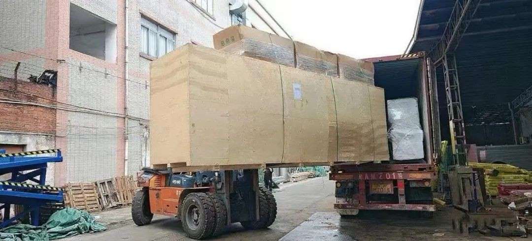 每天装柜！中国到新加坡大货物流推荐、海运¥328/立方、空运¥18/KG