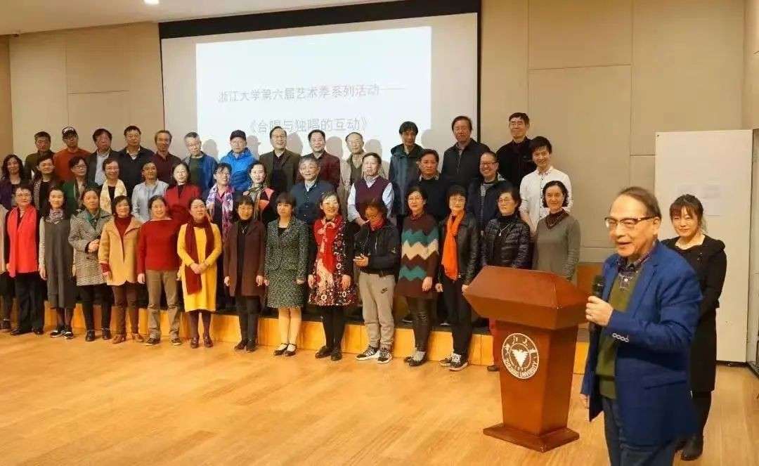 新加坡声乐大师好声音课公益开讲