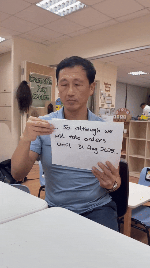 王乙康“转型”带货主播,却因这个动作让网友笑成一团,何晶点赞