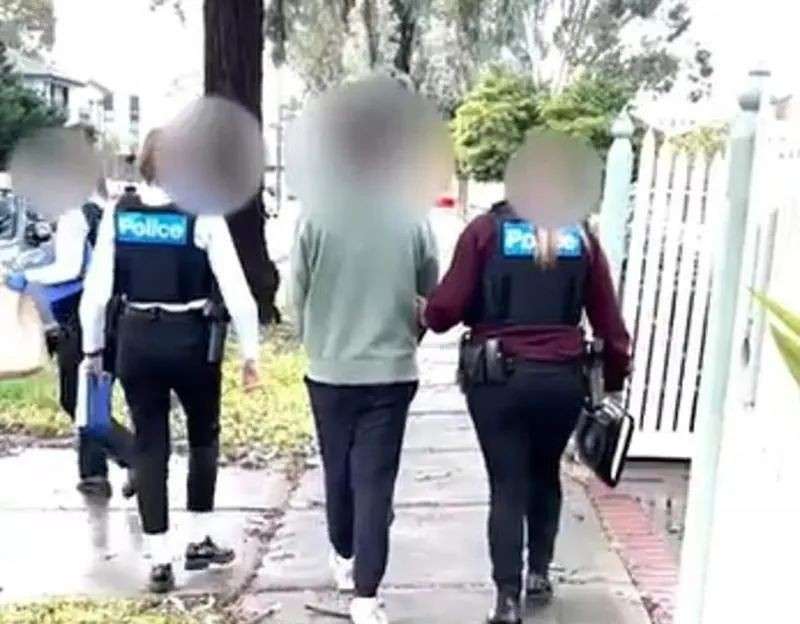 偷拍460名女同事,超10000条私密视频!新加坡籍医生在澳洲被捕