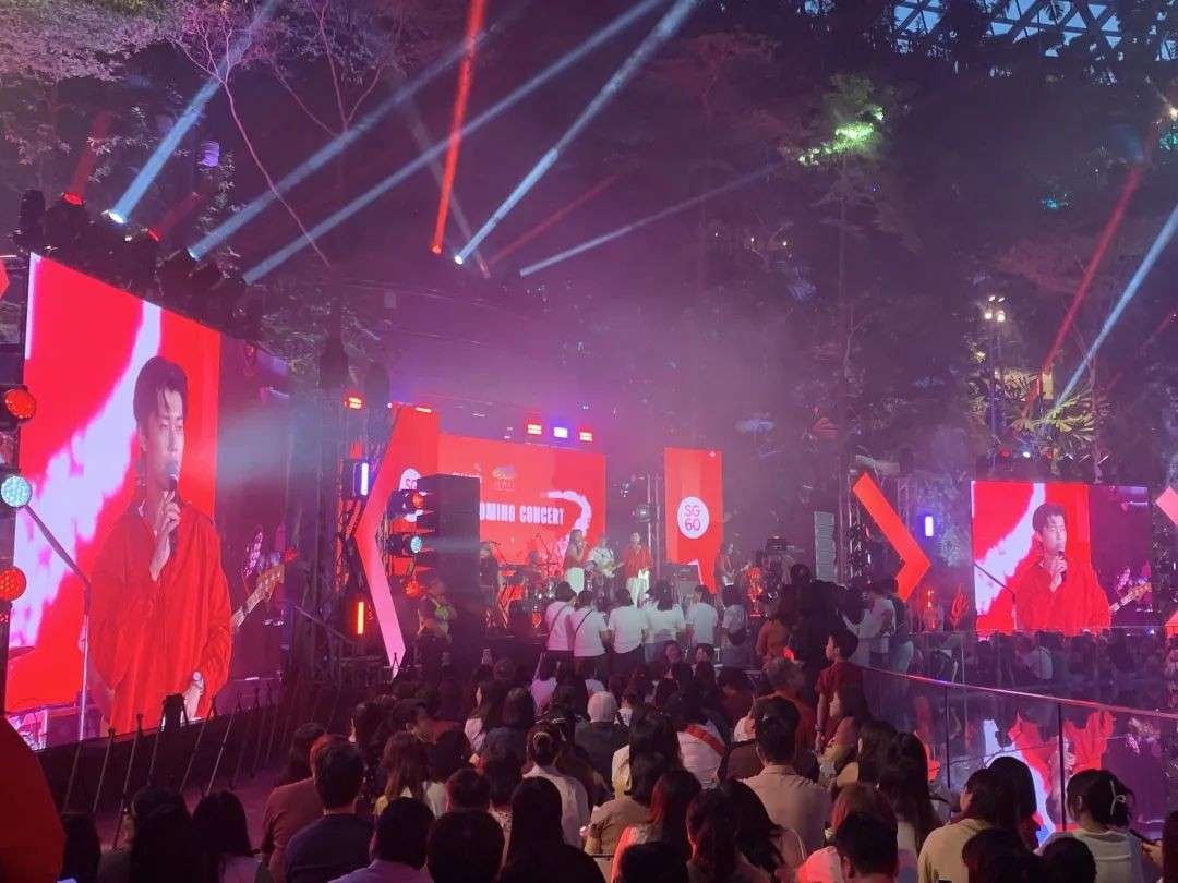 孙燕姿陈洁仪在同台飙歌!樟宜机场SG60活动持续到8月底,快来打卡