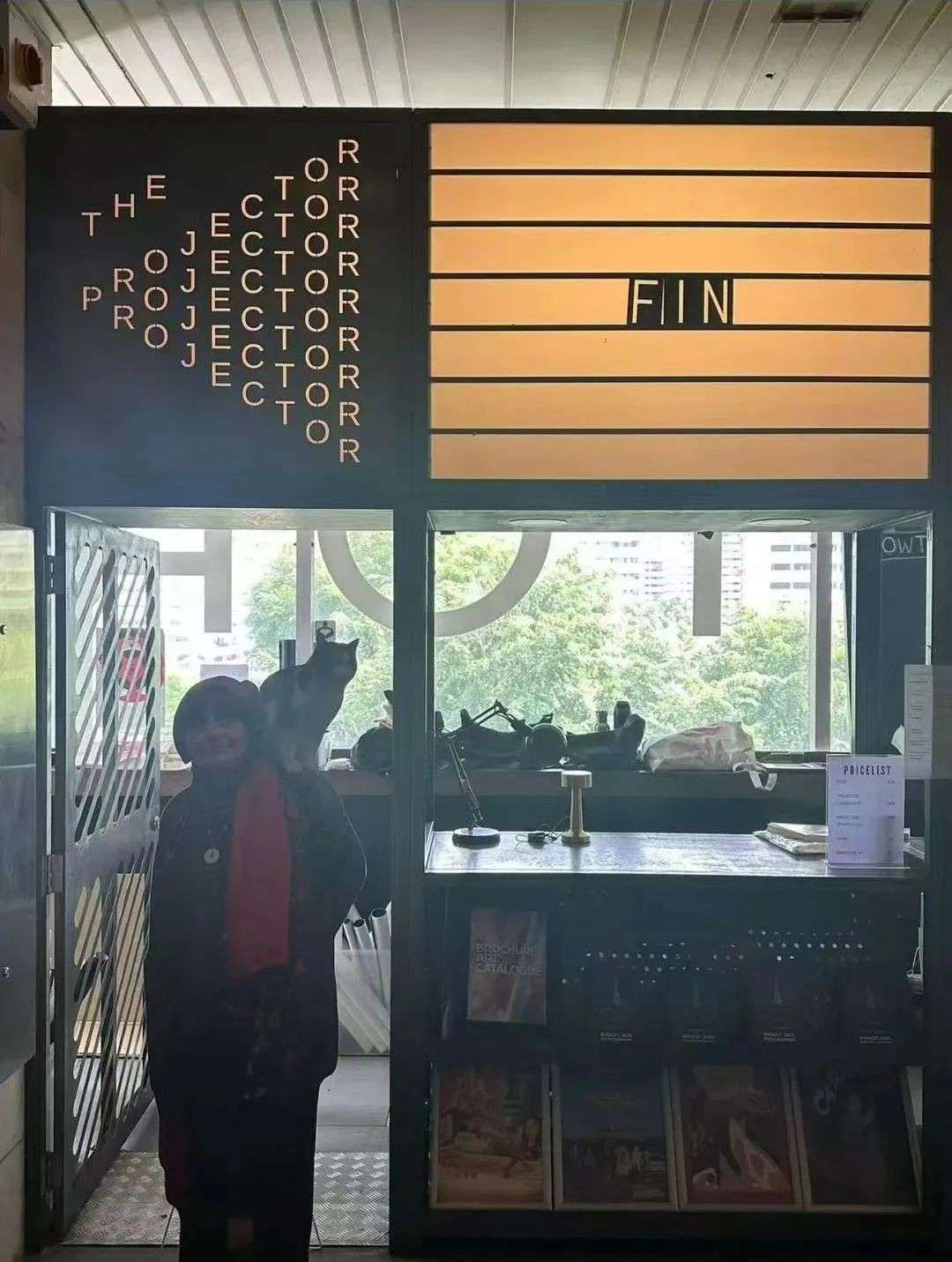新加坡知名独立影院突然停业，上个月还说8月回归