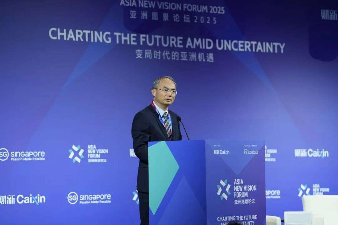中国驻新加坡大使曹忠明:中国与东盟正迎来一个“天时”、“地利”、“人和”的有利时期