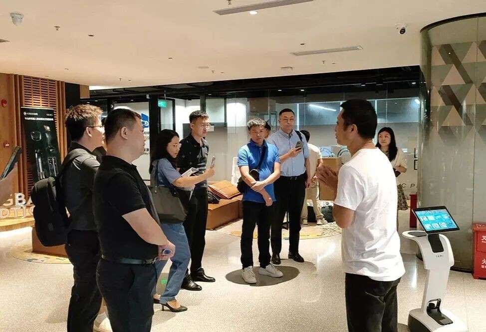 出海新加坡不只是开公司,这套“传播+落地”组合拳更关键