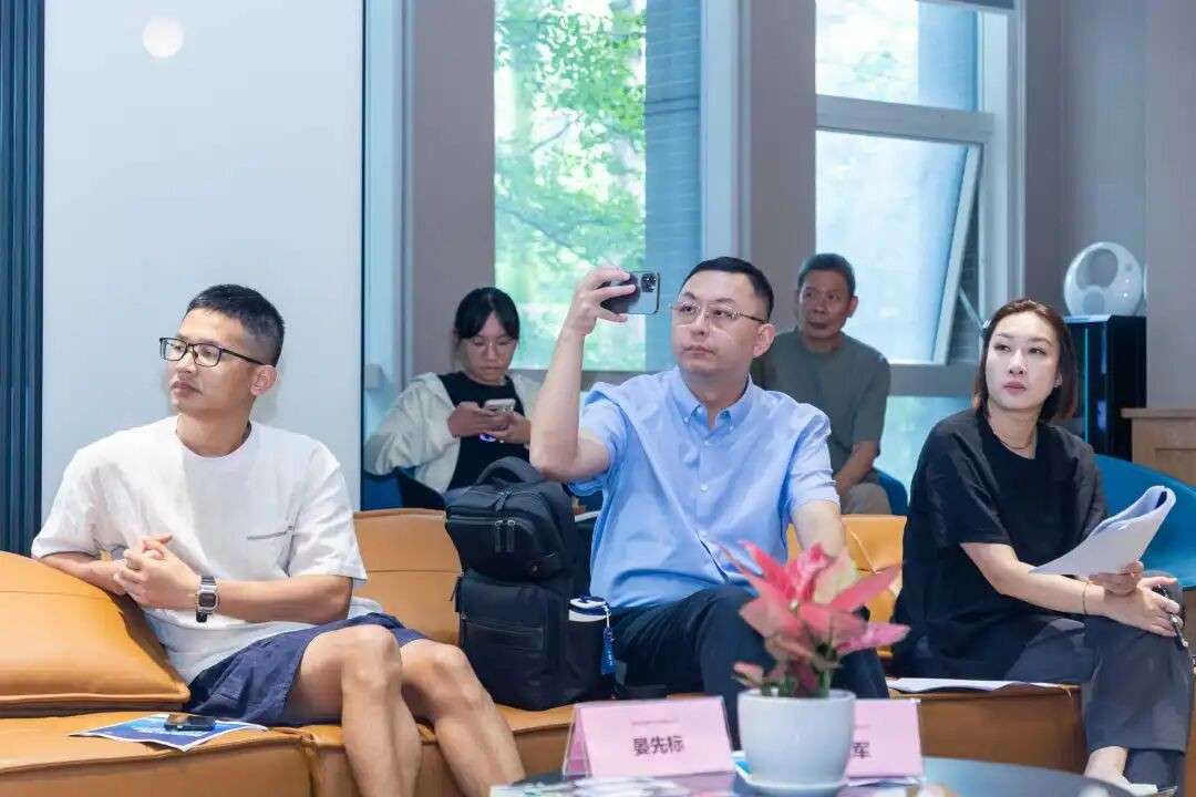 出海新加坡不只是开公司,这套“传播+落地”组合拳更关键