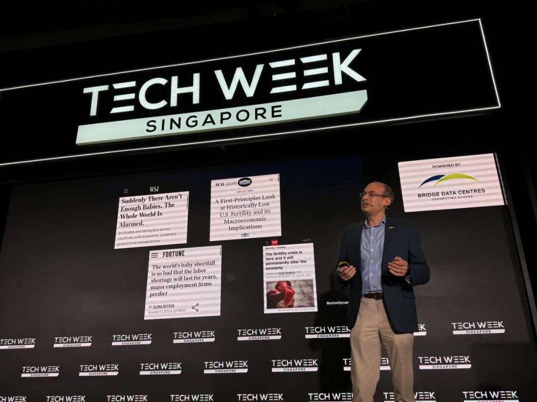 新加坡科技周现场直击:AI地毯式轰炸、中国三巨头抢眼、除了美国波士顿动力,本地机器人也来了