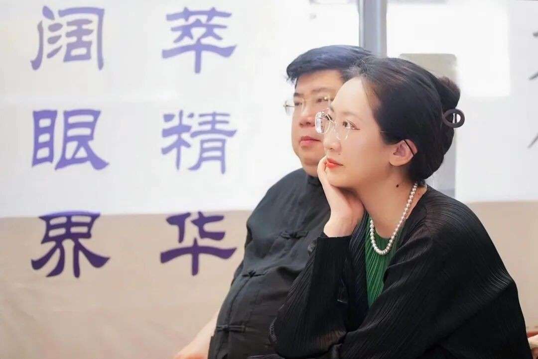 “几代人的记忆,终于来新加坡了!”第一视角带你走进《读者》的世界!