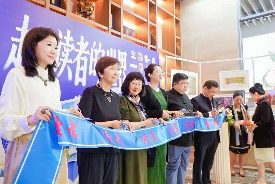 “几代人的记忆,终于来新加坡了!”第一视角带你走进《读者》的世界!