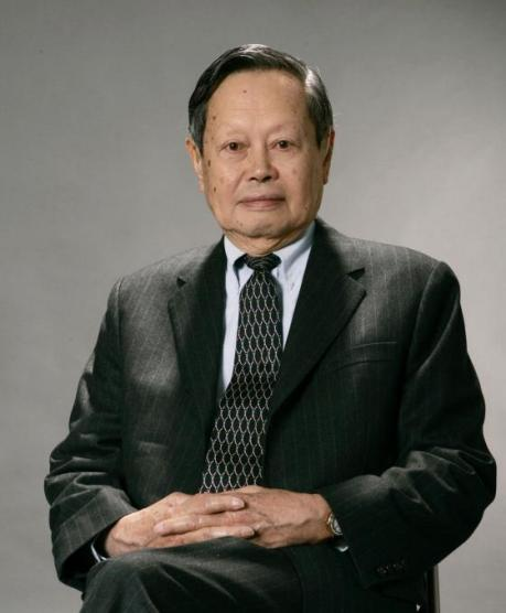 杨振宁逝世享年103岁,曾多次访新畅谈学术,实力夸赞新加坡