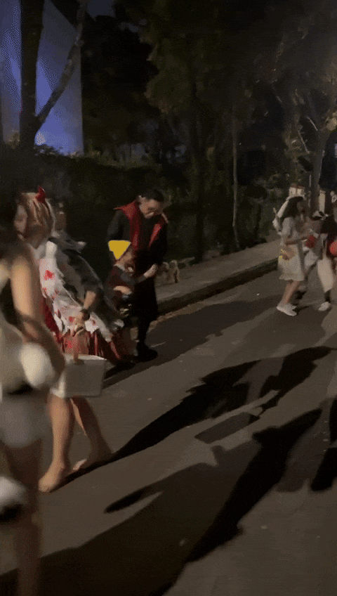 那一夜，新加坡满大街牛鬼蛇神乱窜