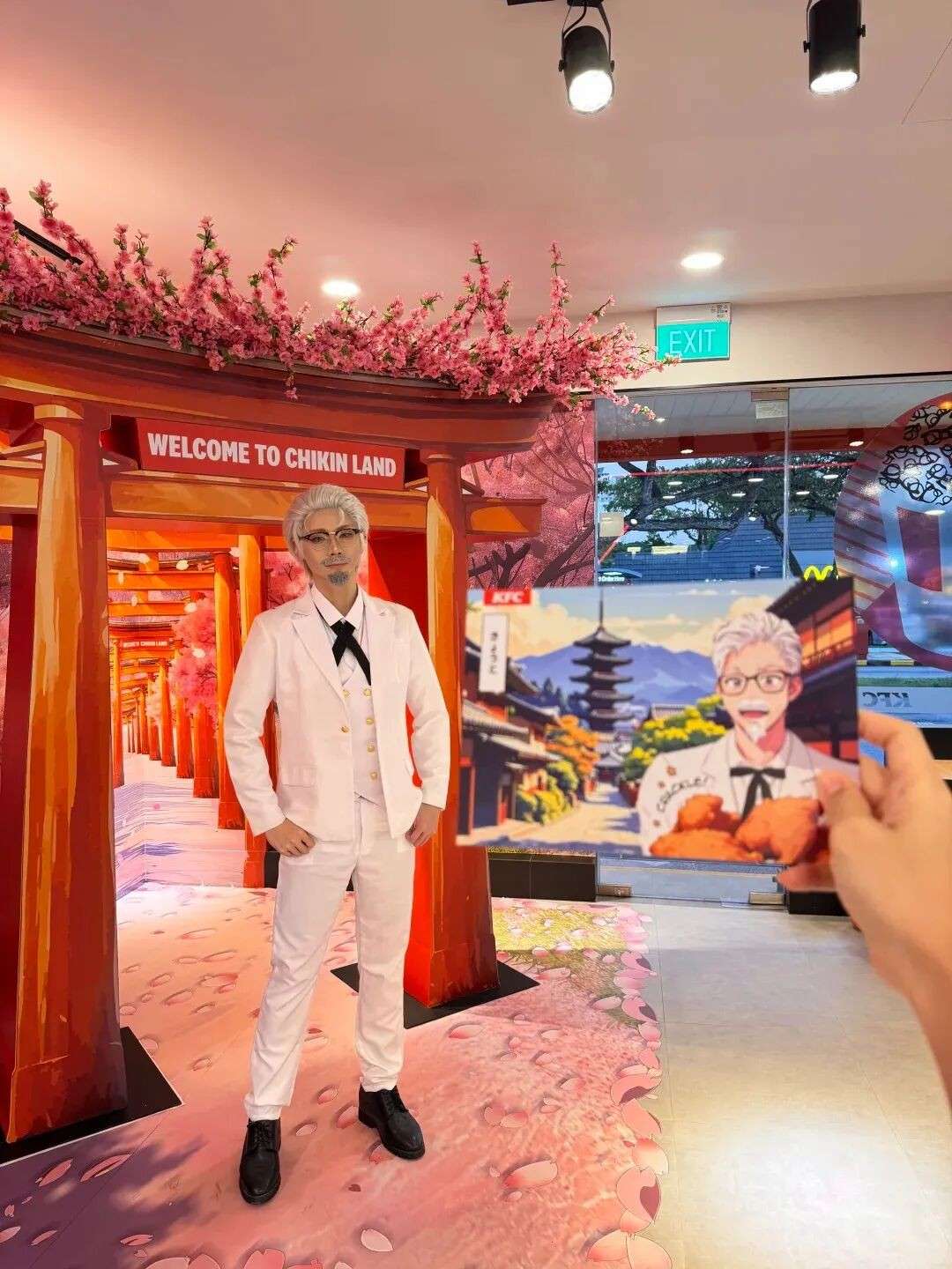 【下周活动】樟宜迪士尼周边免费抽，万态遛娃新地标、冰淇淋博物馆粉色圣诞、KFC日系主题店……超多吃货福利！