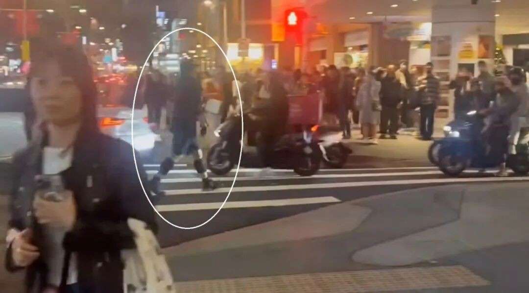同天同时！台北、新加坡地铁站出现持刀伤人案，四死多伤！