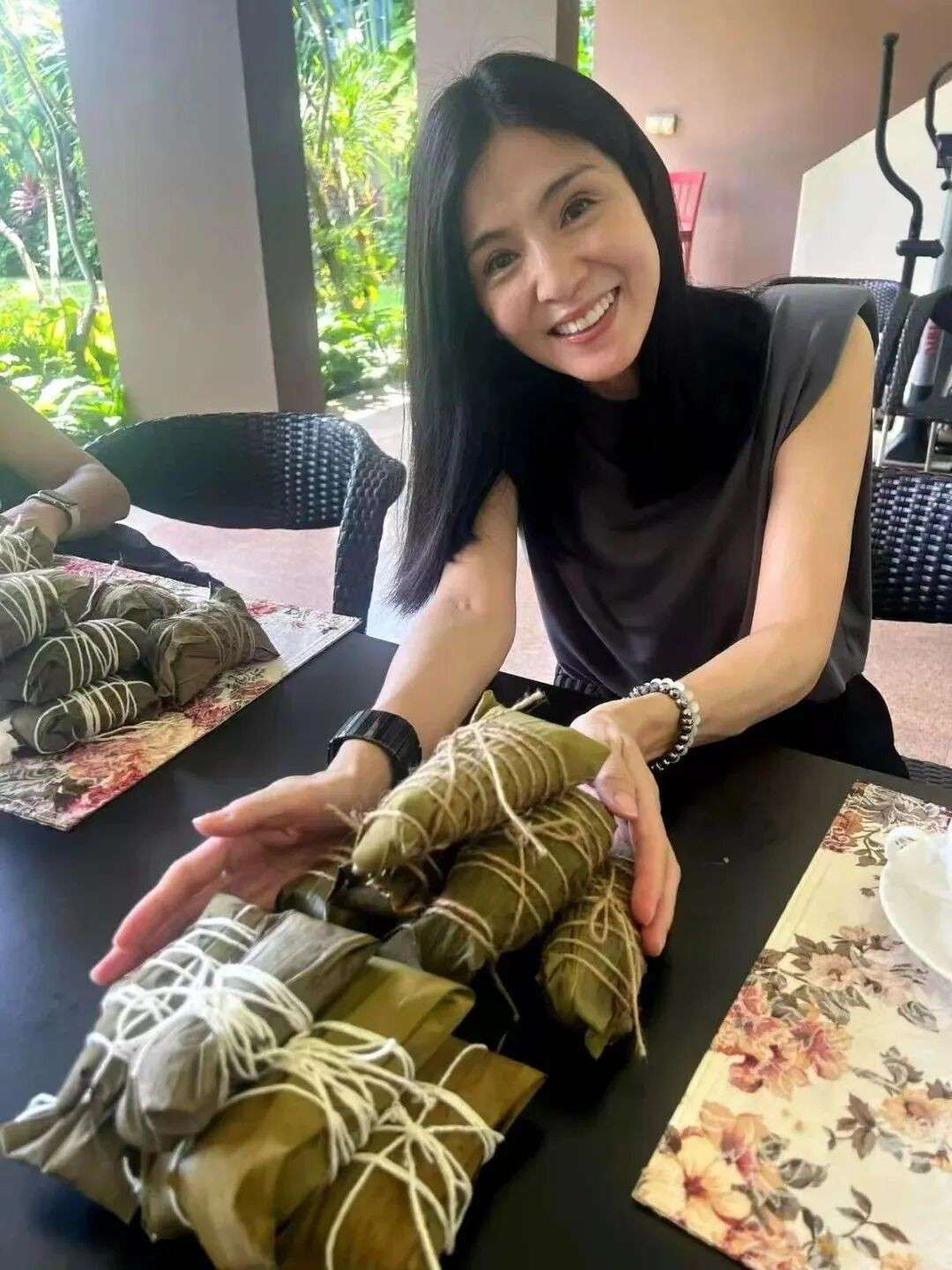 多图!杨采妮开始分享她的新加坡生活