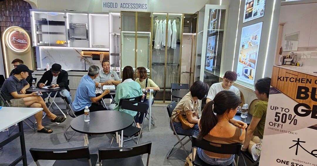 新加坡人年前都在偷偷这么干：一次把家具、装修、床褥全换了