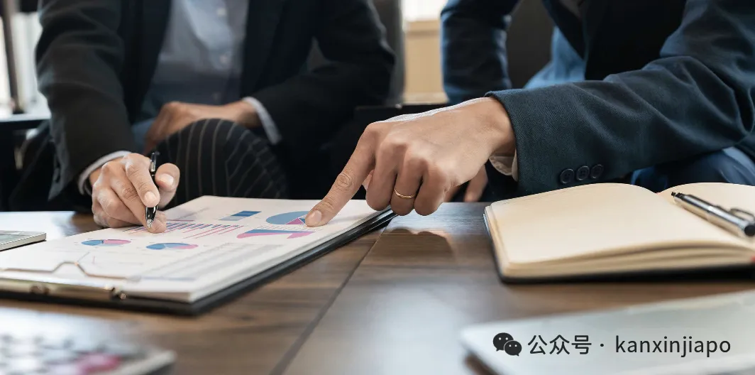 新加坡打工人近一半人上班“心累”，钱也买不来开心？