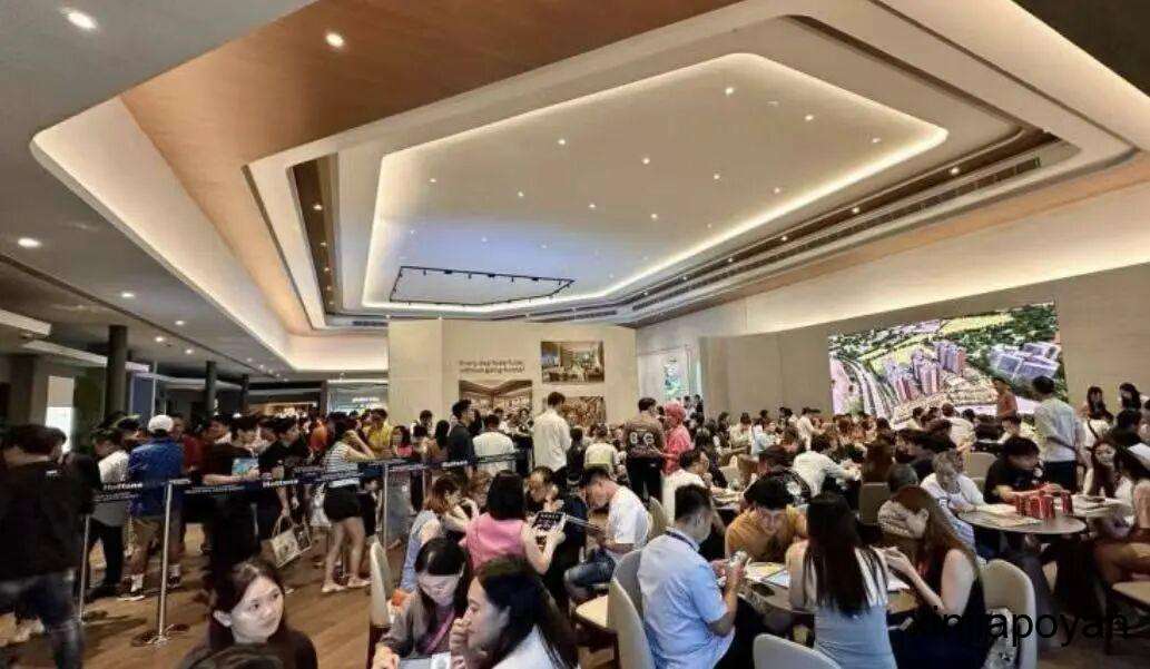 三个楼盘全卖疯了！新加坡楼市周末“爆单”