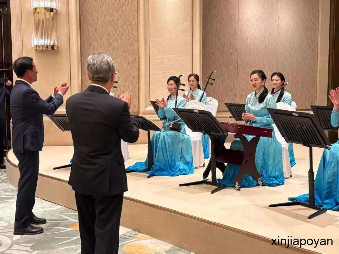新加坡两个部长,到了杭州,干了些啥
