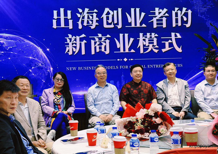 九次隔离,她把漂泊写成献给阿嬷的万言书