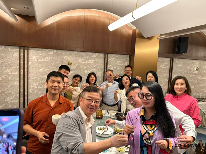 九次隔离,她把漂泊写成献给阿嬷的万言书