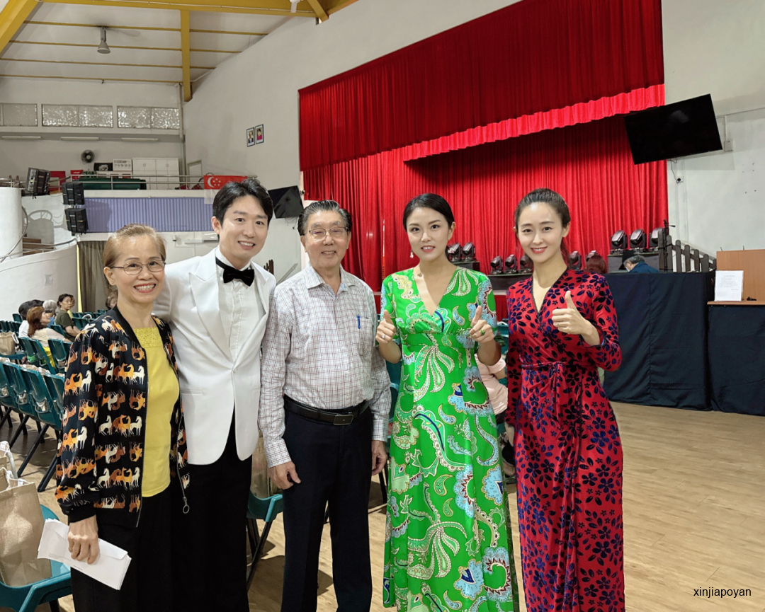 这位新加坡新移民男高音歌唱家,在第一次登台的地方唱哭了观众