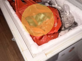 新加坡餐厅冰箱竟藏740包走私烟,4名中国员工被抓,后果太严重了……
