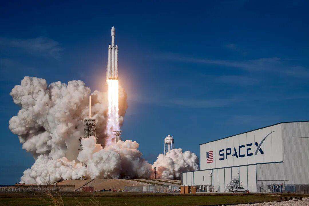 月薪六位数!马斯克旗下SpaceX在新加坡疯狂招人,星链、AI岗位都来了