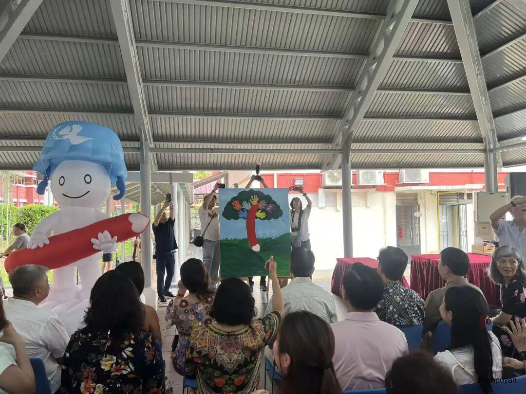 红铅笔与红山的相遇：新加坡这个角落，被艺术治愈了15年